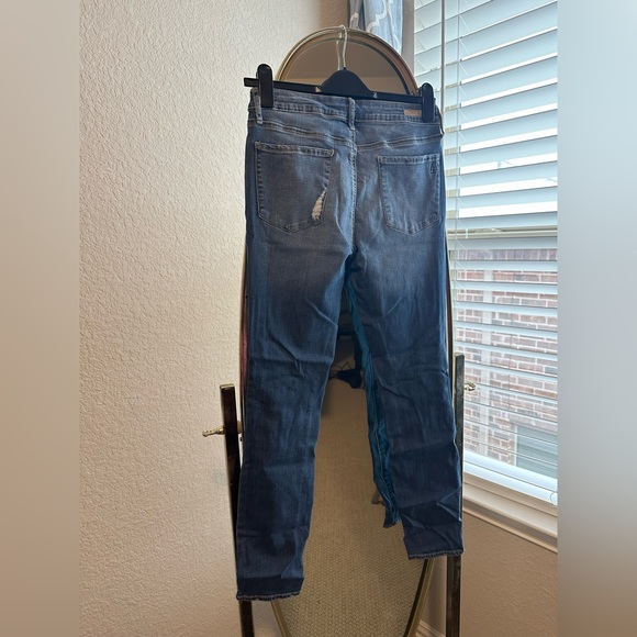 Jeans - Picture 5 of 5